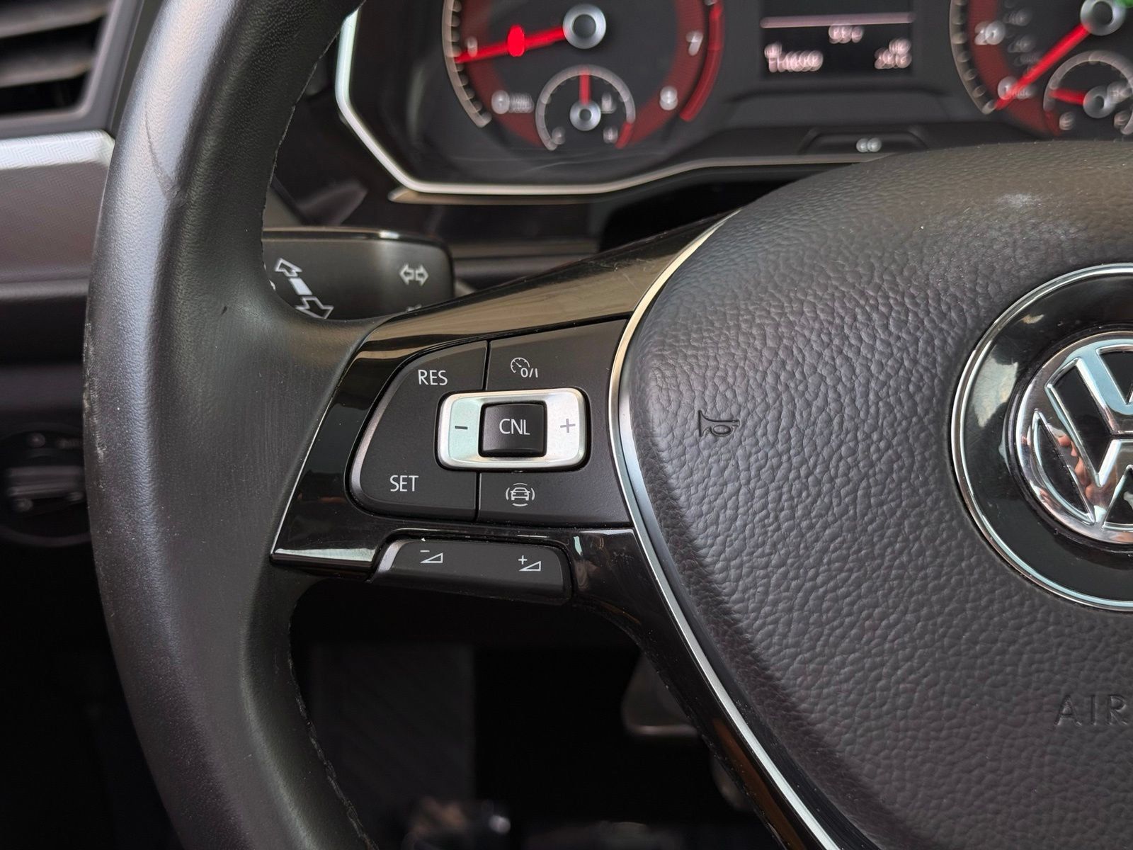 Used 2019 Volkswagen Jetta SE FWD image 27