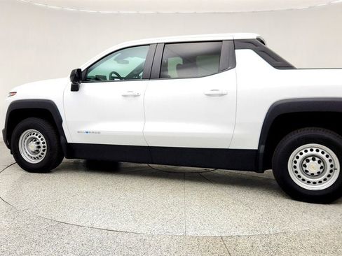 Used 2024 Chevrolet Silverado EV W/T AWD/4WD image 8