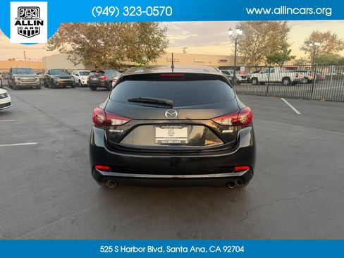 Used 2017 MAZDA MAZDA3 Sport FWD image 5