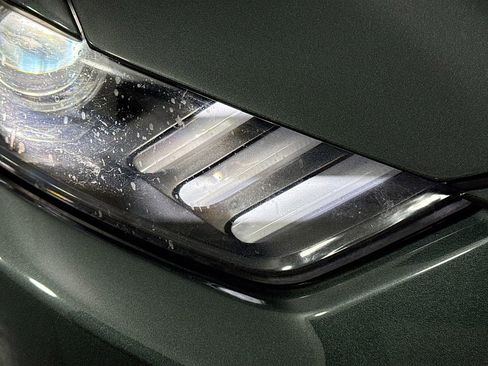 Used 2015 Ford Mustang Premium image 38