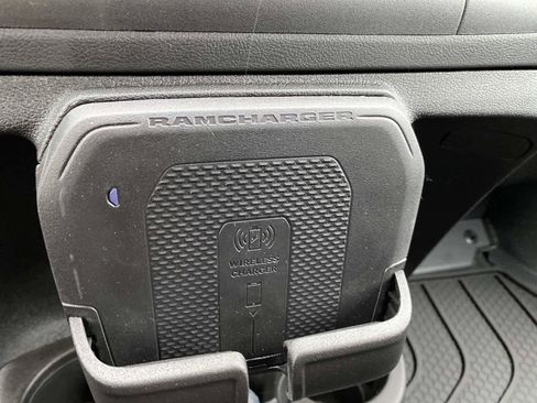 Used 2025 RAM ProMaster 3500 w/ Quick Order Package 22H SLT+ FWD image 30