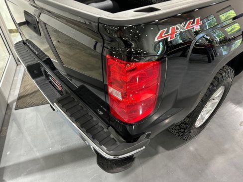 Used 2017 Chevrolet Silverado 1500 LT w/ LT Fleet Plus Package AWD/4WD image 25