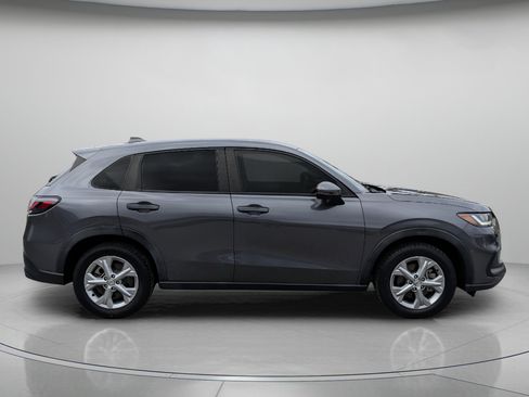 Used 2023 Honda HR-V LX image 9