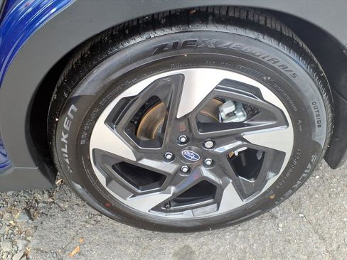 Certified 2024 Subaru Crosstrek 2.5i Limited image 3