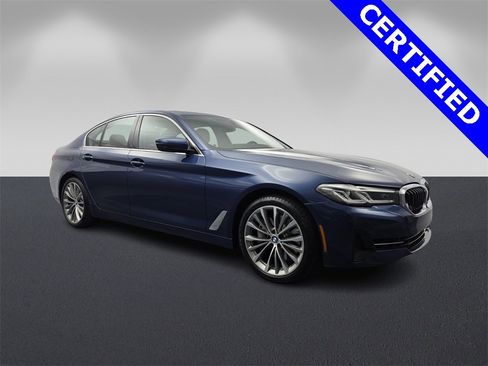 Used 2023 BMW 540i w/ Premium Package image 1