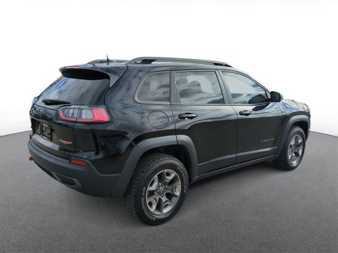 Certified 2019 Jeep Cherokee Trailhawk w/ Cold Weather Group image 8