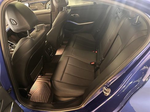 Used 2022 BMW 330i Sedan w/ M Sport Package image 29