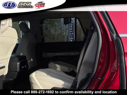 Used 2019 Ford Expedition Platinum image 9