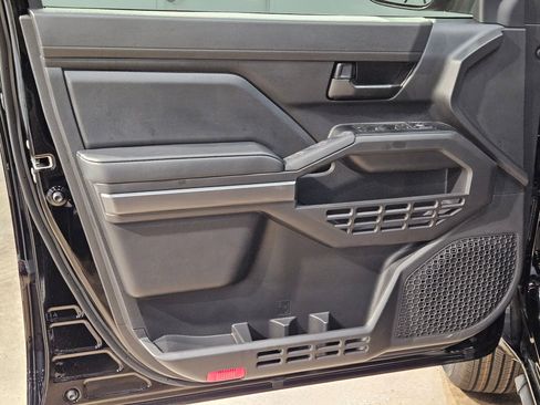 New 2026 Toyota Tacoma SR5 AWD/4WD image 11