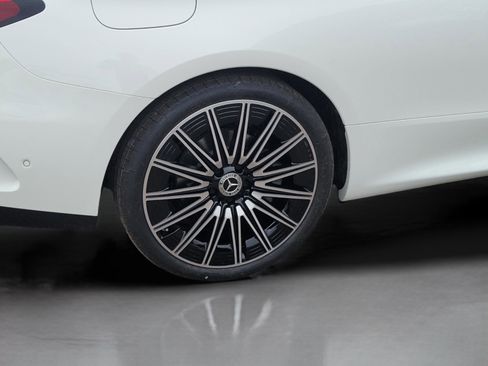 Used 2026 Mercedes-Benz CLE 300 4MATIC Coupe image 7