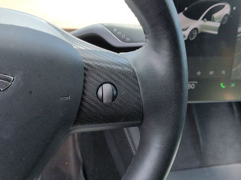 Used 2021 Tesla Model 3 Standard Range Plus RWD image 18