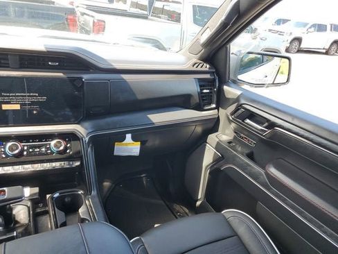 New 2026 GMC Sierra 1500 AT4X AWD/4WD image 16