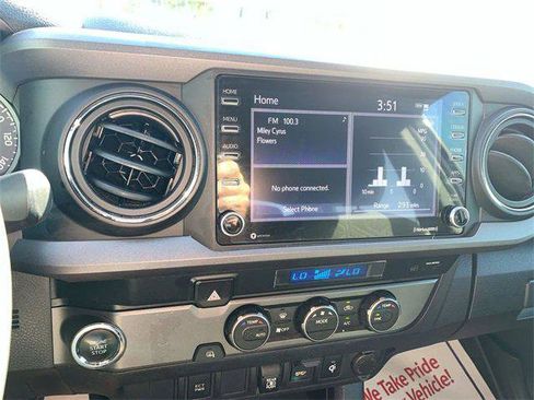 Certified 2021 Toyota Tacoma TRD Off-Road image 15