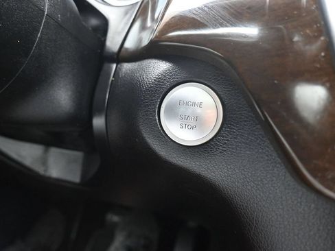 Used 2015 Mercedes-Benz ML 250 BlueTEC 4MATIC image 21