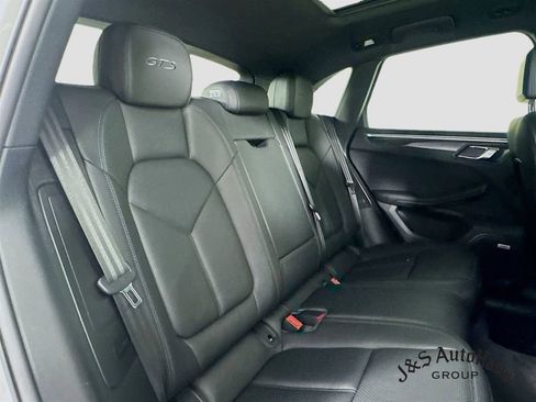 Used 2021 Porsche Macan GTS AWD/4WD image 35