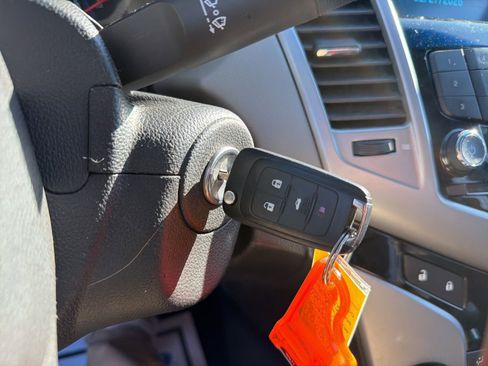 Used 2012 Chevrolet Cruze LS w/ Connectivity Package image 17