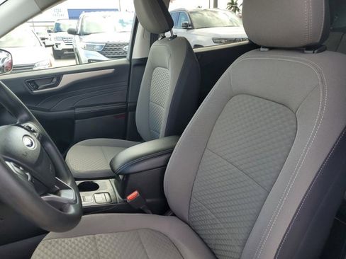 Certified 2022 Ford Escape SE image 22