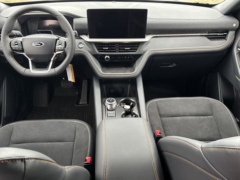 New 2026 Ford Explorer Tremor w/ Tremor Convenience Package image 22