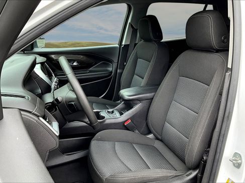 Used 2024 GMC Terrain SLE w/ Driver Convenience Package AWD/4WD image 13
