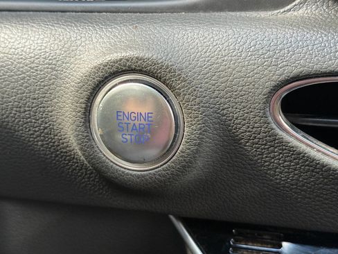 Used 2021 Hyundai Sonata Limited image 25