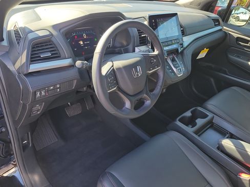 Used 2024 Honda Odyssey Sport image 20