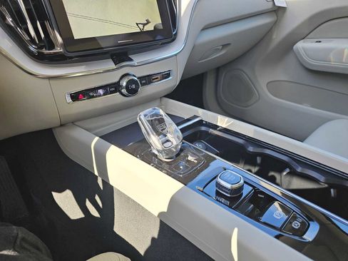 New 2026 Volvo XC60 T8 Ultra w/ Protection Package Premier AWD/4WD image 26