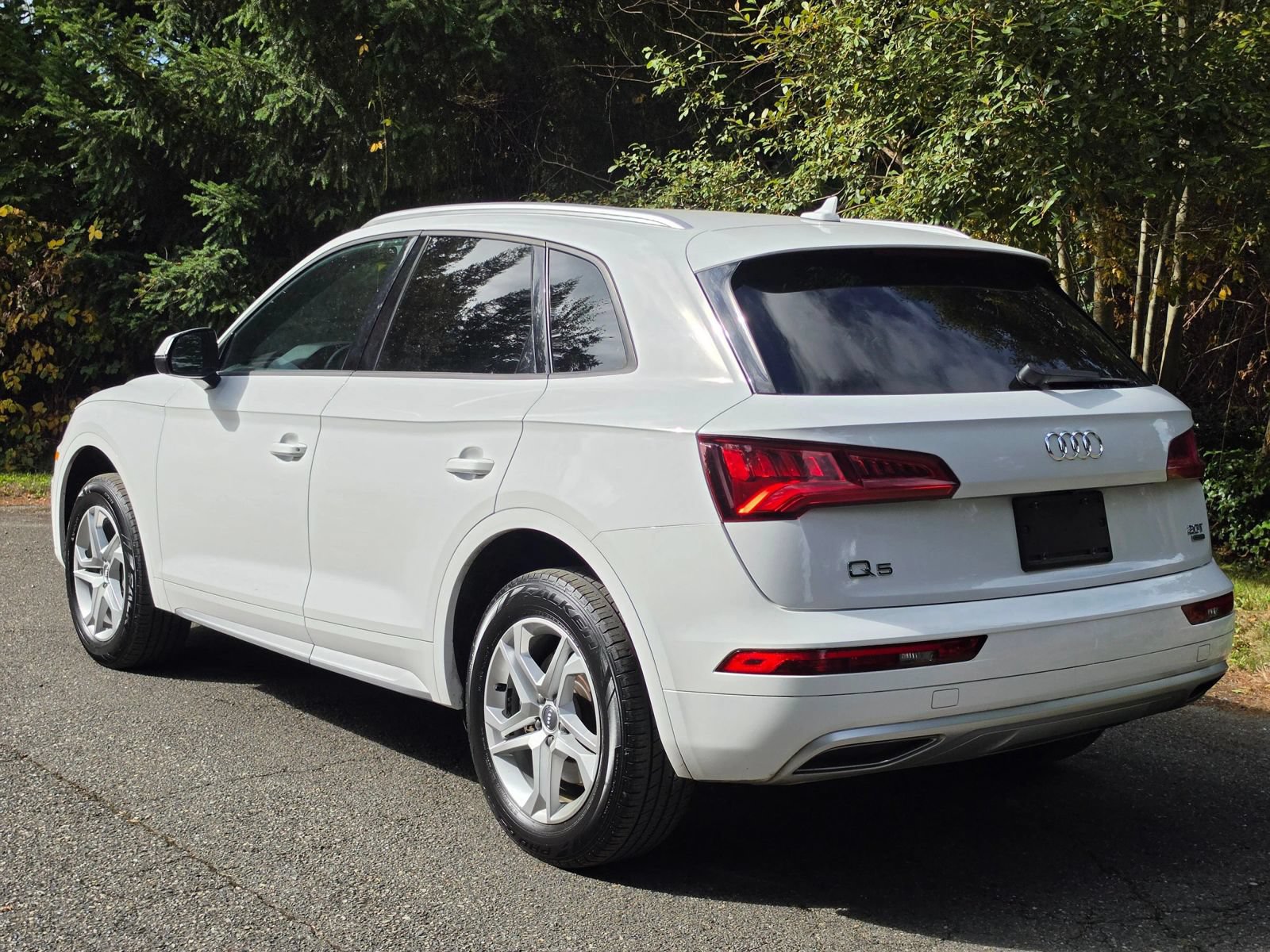 Used 2018 Audi Q5 2.0T Premium AWD/4WD image 3