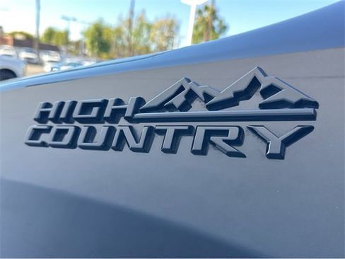 Used 2023 Chevrolet Silverado 1500 High Country w/ Z71 Off-Road Package image 43