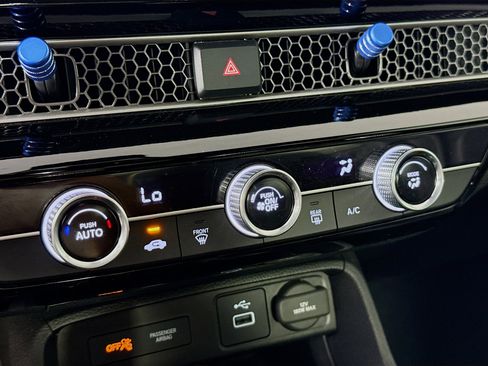 Used 2022 Honda Civic Sport image 17