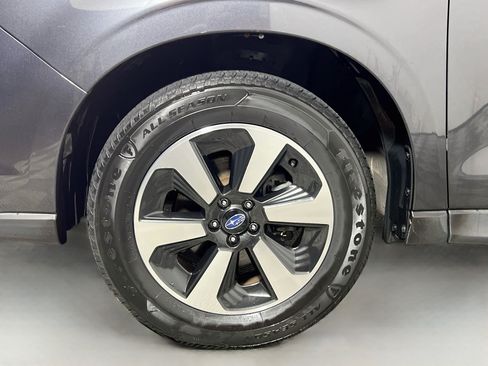 Used 2017 Subaru Forester 2.5i Premium w/ All-Weather Package AWD/4WD image 14