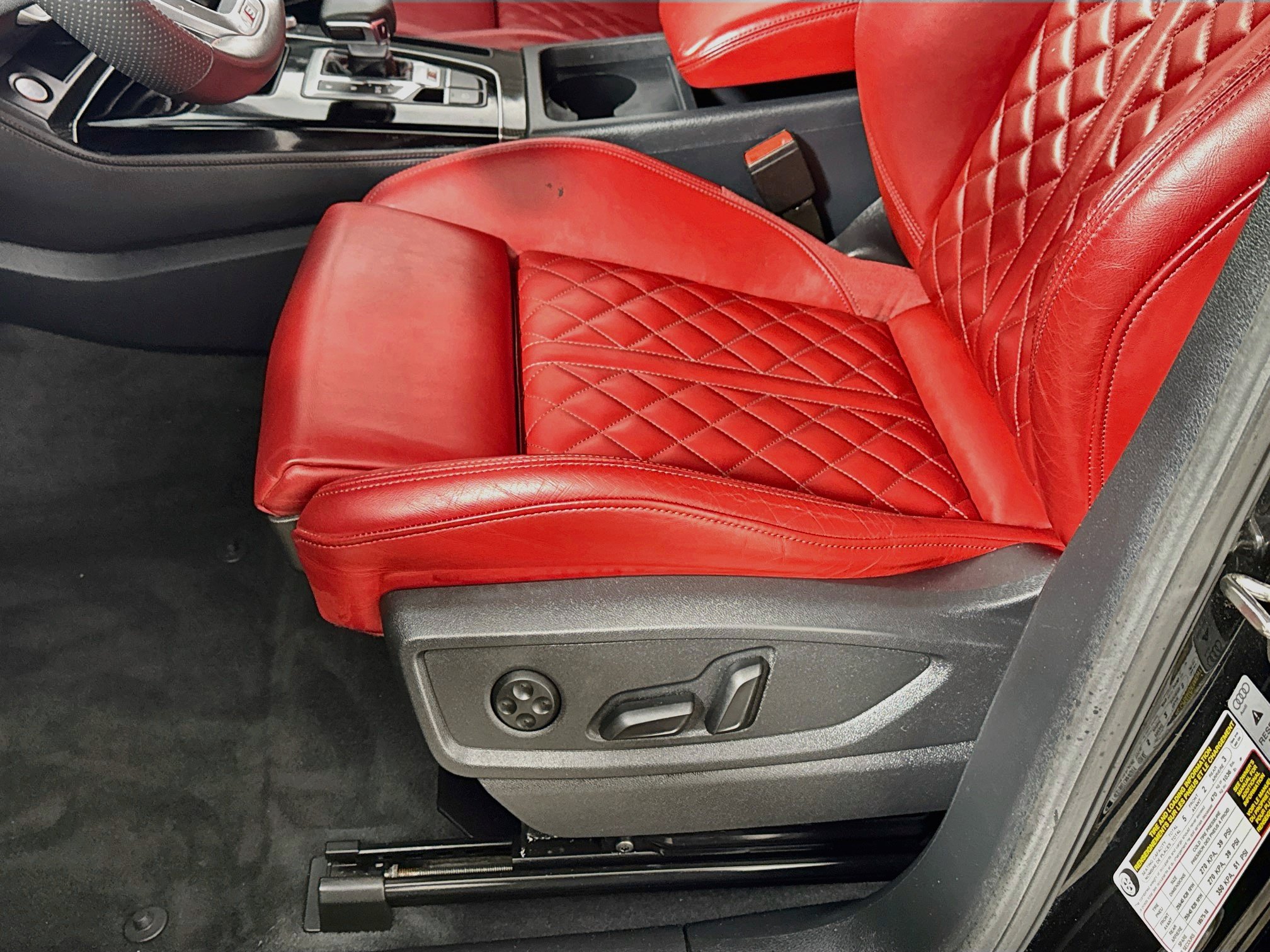 Used 2024 Audi SQ5 Premium Plus AWD/4WD image 22
