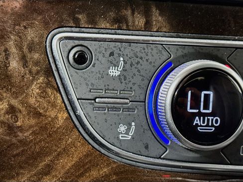 Used 2018 Audi Q7 3.0T Prestige w/ Prestige Package AWD/4WD image 21