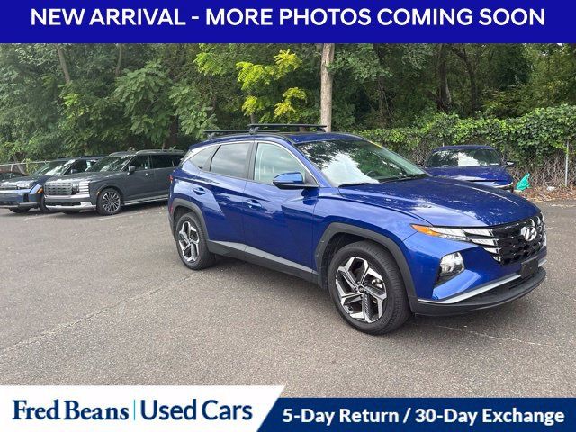 Used 2024 Hyundai Tucson SEL w/ Convenience Package AWD/4WD image 3