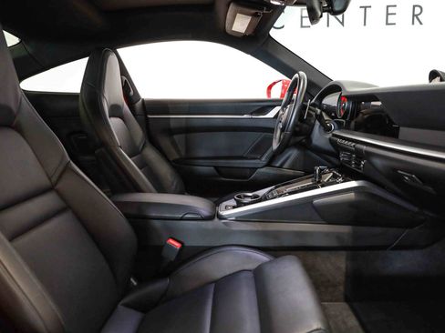 Used 2020 Porsche 911 GT3 RS image 32