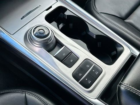 Used 2023 Ford Explorer XLT w/ Equipment Group 202A image 16