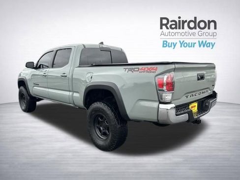 Used 2022 Toyota Tacoma TRD Off-Road w/ Black Out Package (TMS) image 6