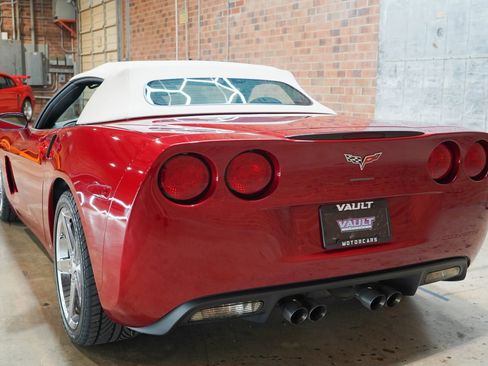Used 2008 Chevrolet Corvette Convertible RWD image 10