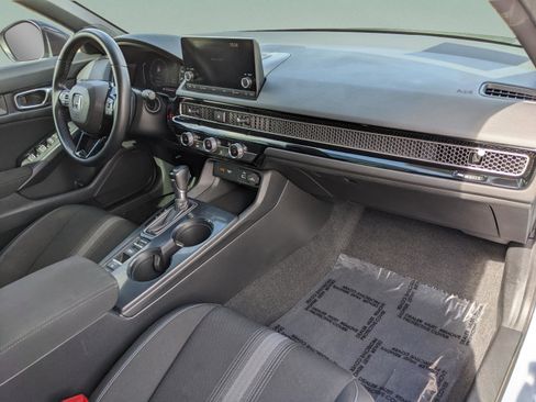 Used 2022 Honda Civic Sport image 16