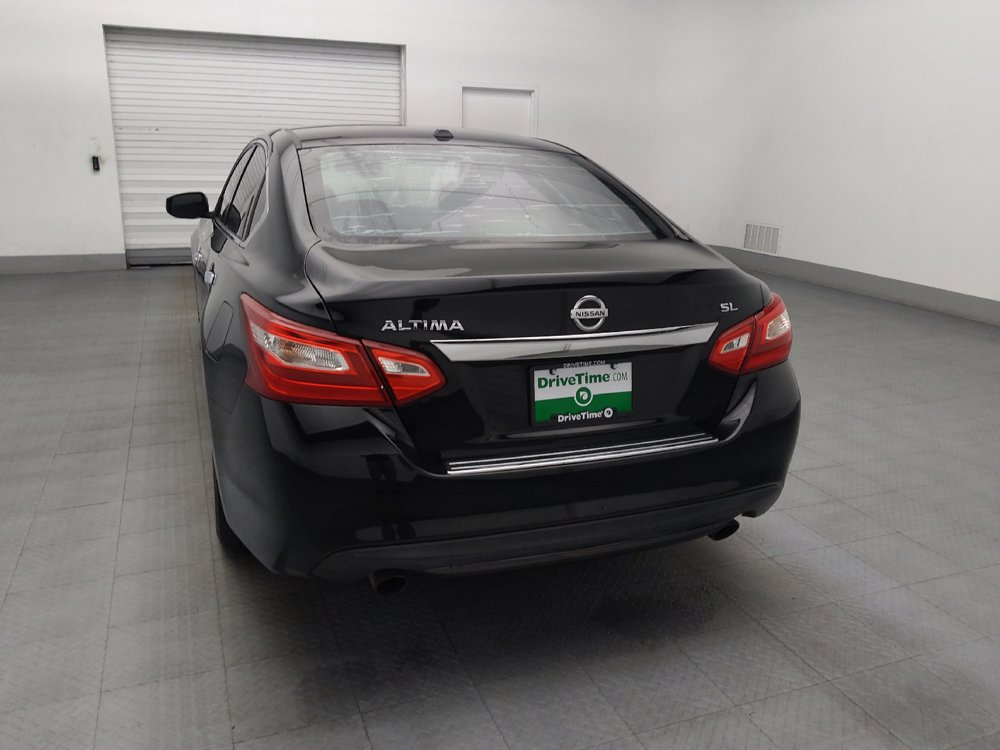 Used 2017 Nissan Altima 2.5 SL FWD image 6