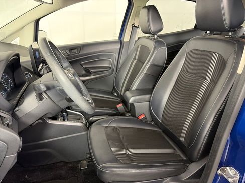 Used 2019 Ford EcoSport SES w/ SES Black Appearance Package image 11