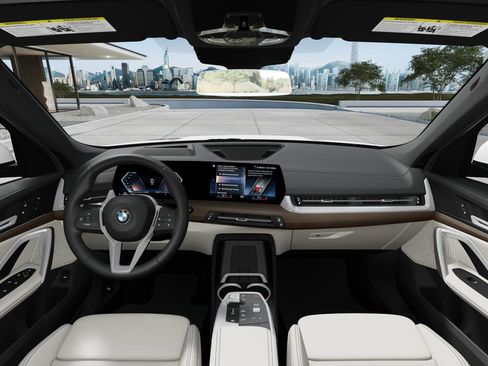 New 2026 BMW X1 xDrive28i AWD/4WD image 12