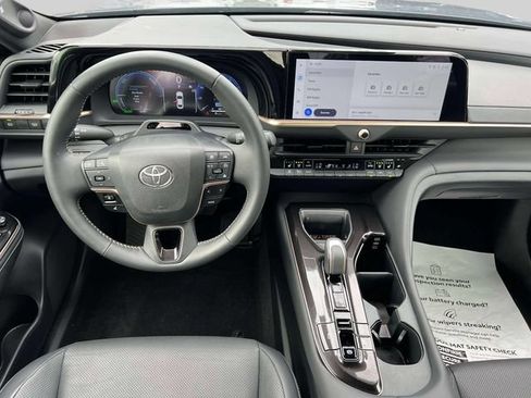 Certified 2026 Toyota Crown w/ Advanced Technology Package AWD/4WD image 17