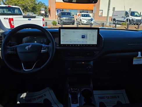 New 2026 Ford Bronco Sport Outer Banks image 13