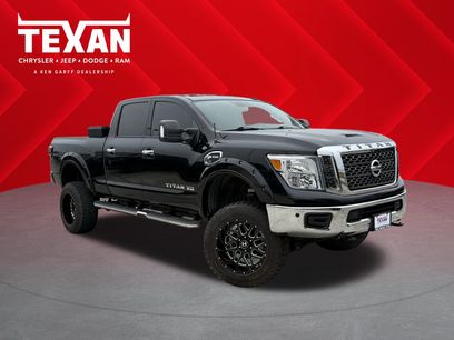 Used 2018 Nissan Titan SV w/ SV Convenience Package