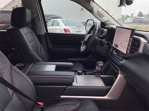 Used 2024 Toyota Sequoia Limited image 11