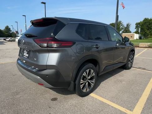 Used 2021 Nissan Rogue SV FWD image 8