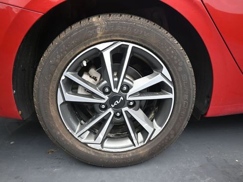 Used 2023 Kia Forte LXS FWD image 10