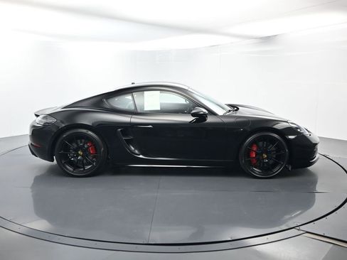 Used 2024 Porsche 718 Cayman GTS image 16