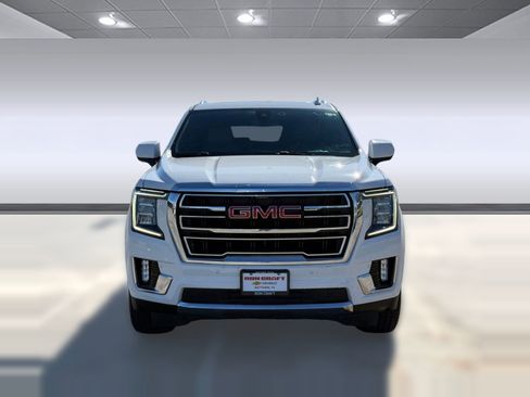 Used 2022 GMC Yukon SLT AWD/4WD image 6