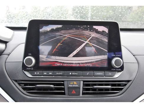 Used 2022 Nissan Altima 2.5 SV w/ SV Premium Package FWD image 28